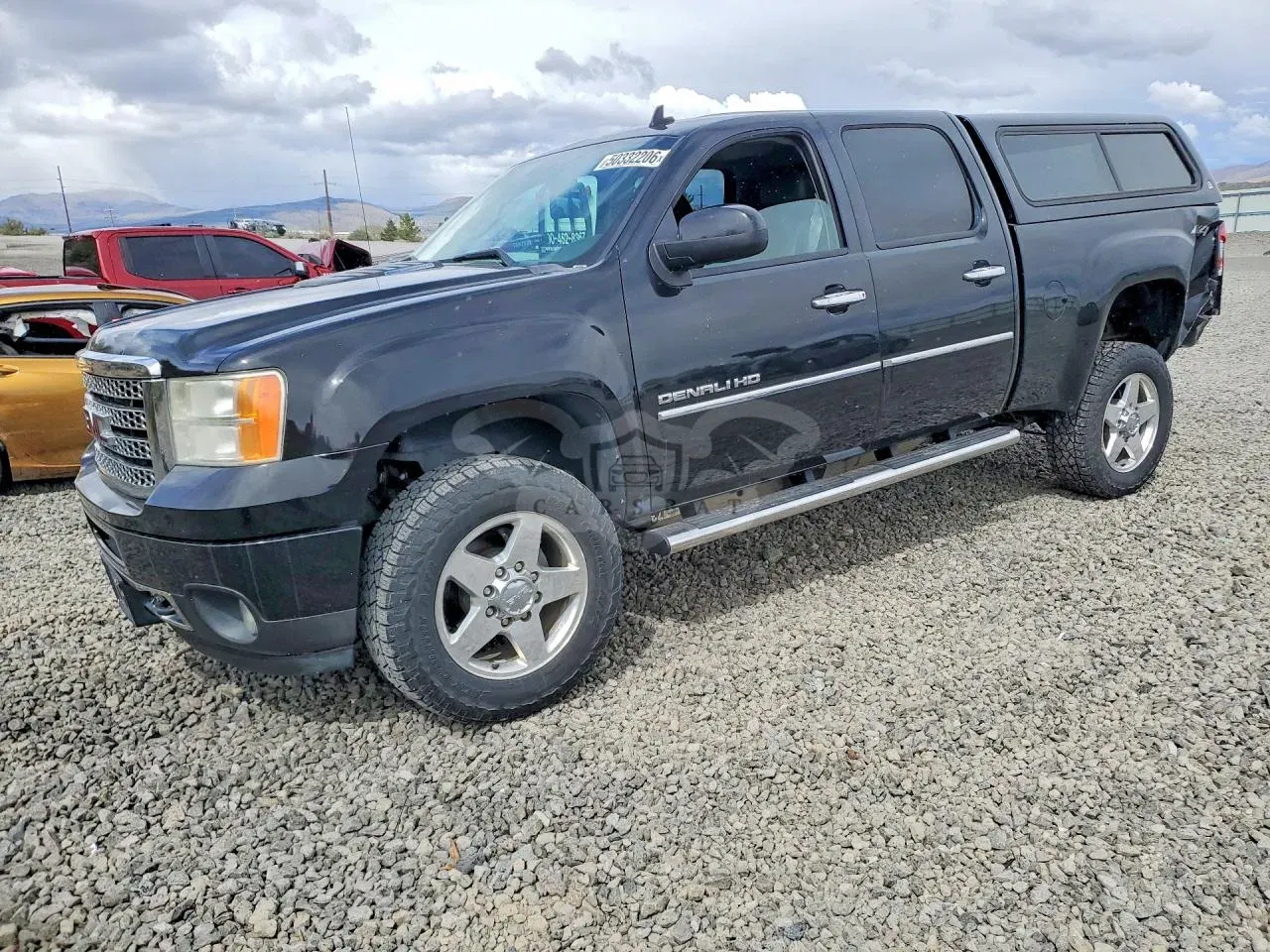 GMC Sierra 6.6L 8 2013