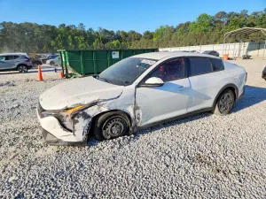 Kia K4 2.0L 4 2025