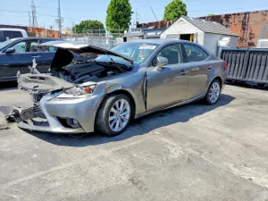 Lexus IS 2.5L 6 2014