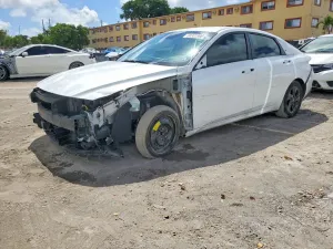 Hyundai Elantra 2.0L 4 2022