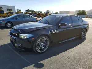 BMW M5 4.4L 8 2014