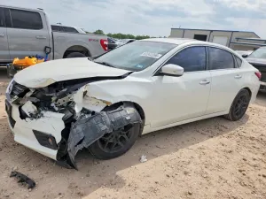 Nissan Altima 2.5L 4 2017