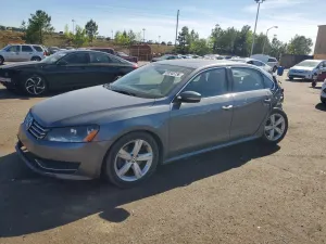 Volkswagen Passat 2.5L 5 2013