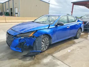 Nissan Altima 2.5L 4 2025