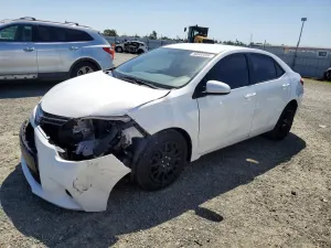 Toyota Corolla 1.8L 4 2015
