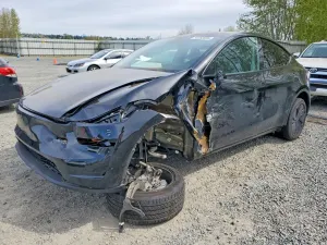 Tesla Model Y 2026
