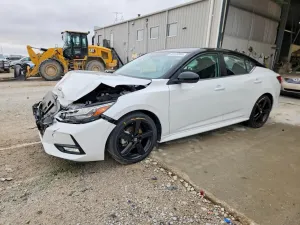Nissan Sentra 2.0L 4 2023