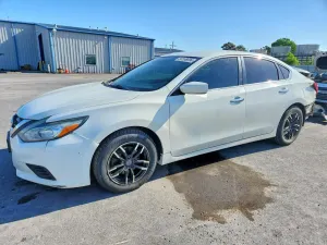 Nissan Altima 2.5L 4 2017