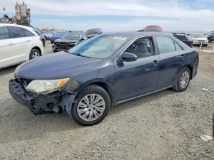 Toyota Camry 2.5L 4 2012