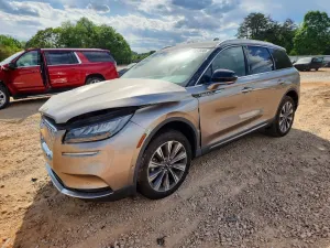 Lincoln Corsair 2.0L 4 2021