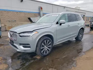 Volvo XC90 2.0L 4 2024