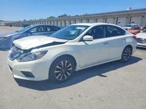 Nissan Altima 2.5L 4 2017