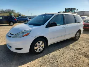 Toyota Sienna 3.5L 6 2007