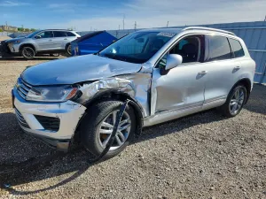 Volkswagen Touareg 3.6L 6 2015