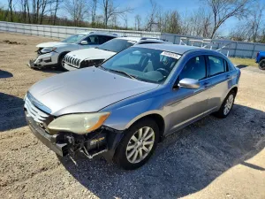 Chrysler 200 2.4L 4 2013