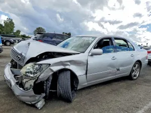 Lexus LS 4.3L 8 2005