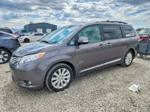 Toyota Sienna 3.5L 6 2014