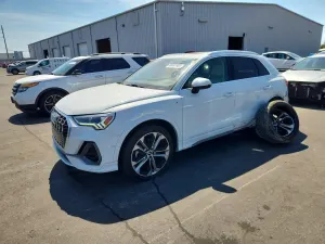 Audi Q3 2.0L 4 2021