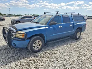 Dodge Dakota 3.7L 6 2006