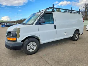 Chevrolet Express 6.0L 8 2008