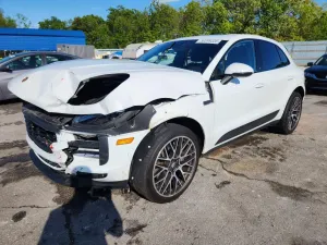 Porsche Macan 3.0L 6 2021