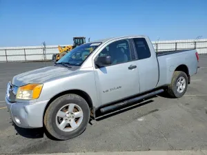 Nissan Titan 5.6L 8 2009