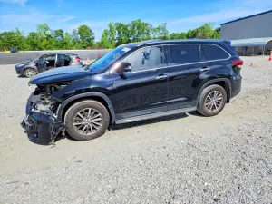 Toyota Highlander 3.5L 6 2019