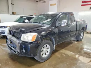 Nissan Titan 5.6L 8 2004