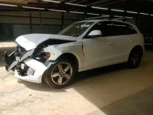 Audi Q5 2.0L 4 2011