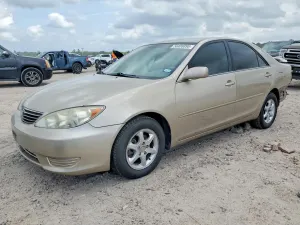 Toyota Camry 2.4L 4 2005