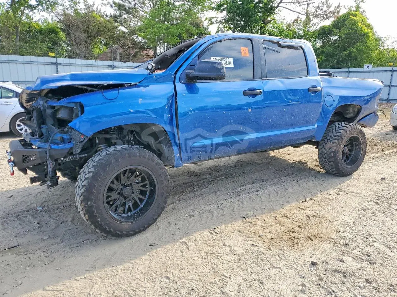 Toyota Tundra 5.7L 8 2016