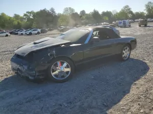 Ford Thunderbird 3.9L 8 2003