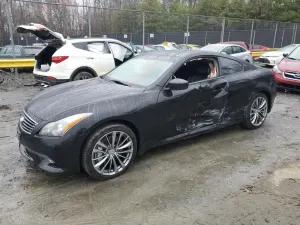 Infiniti G37 3.7L 6 2011