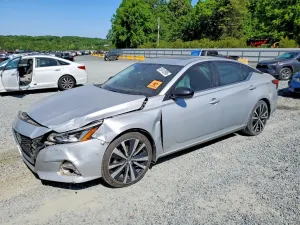 Nissan Altima 2.5L 4 2019