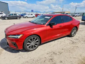 Volvo S60 2.0L 4 2021