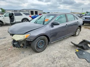 Toyota Camry 2.5L 4 2014