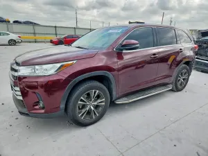 Toyota Highlander 3.5L 6 2018