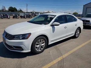 Volkswagen Passat 1.8L 4 2016