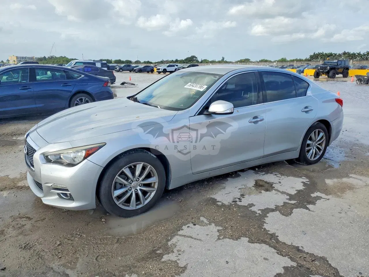 Infiniti Q50 2.0L 4 2017