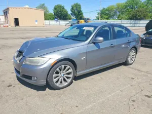 BMW 3 Series 3.0L 6 2011