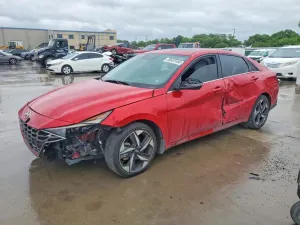 Hyundai Elantra 2.0L 4 2023