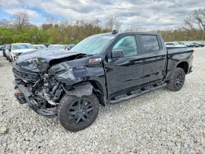 Chevrolet Silverado 1500 3.0L 6 2025