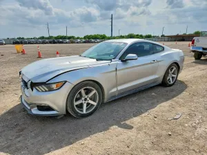 Ford Mustang 3.7L 6 2015