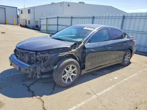 Nissan Altima 2.5L 4 2015