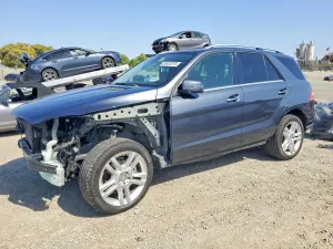 Mercedes-Benz ML 3.0L 6 2014
