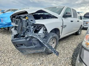 RAM 1500 5.7L 8 2019