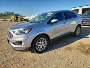 Ford Edge 2.0L 4 2023