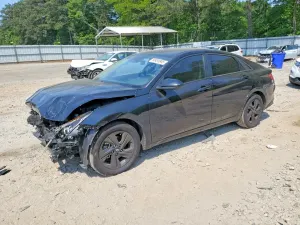 Hyundai Elantra 2.0L 4 2021