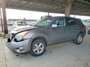 Nissan Rogue 2.5L 4 2013