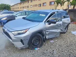 Toyota Rav4 2.5L 4 2025